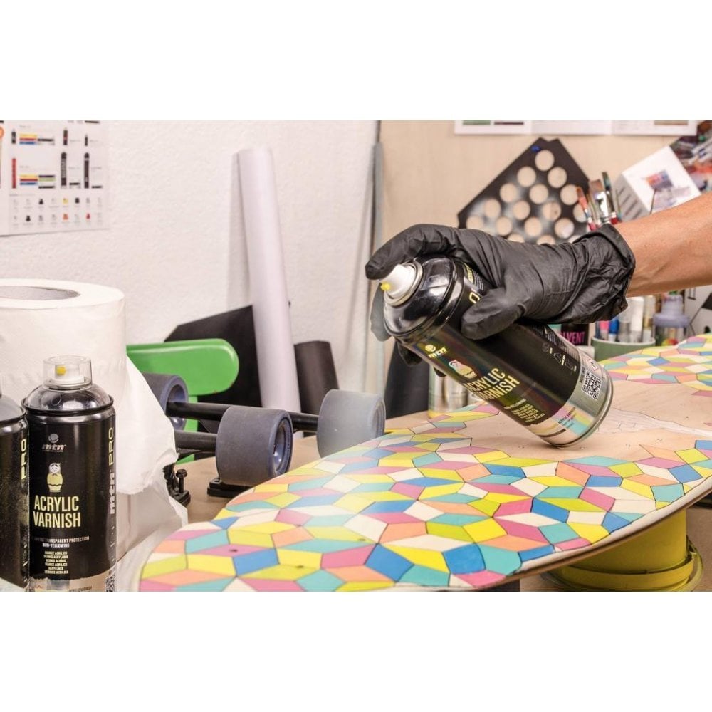 MTN Acrylic Varnish Spray
